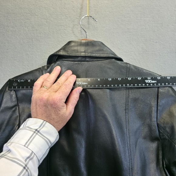 NRA Women's Authentic Gear Concealed Carry Leather Jacket Size Small - Picture 10 of 11